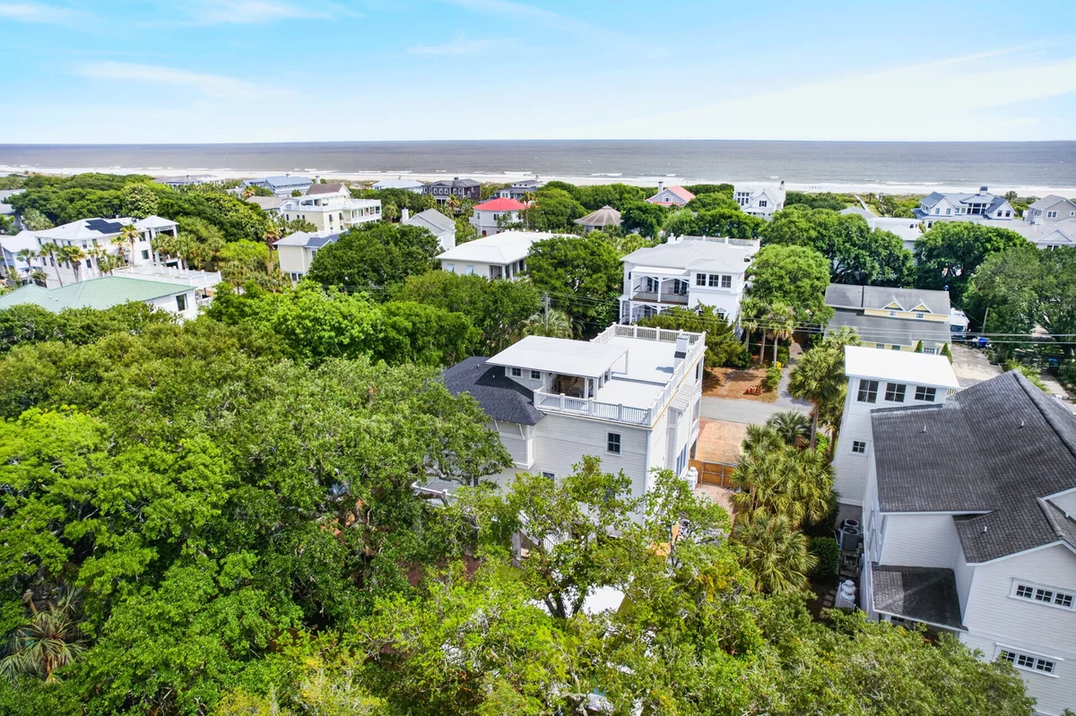 Sun Kissed by the Sea - 3007 Cameron Blvd. #91