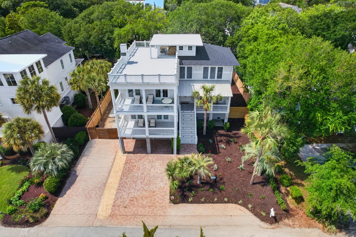 Sun Kissed by the Sea - 3007 Cameron Blvd. #63