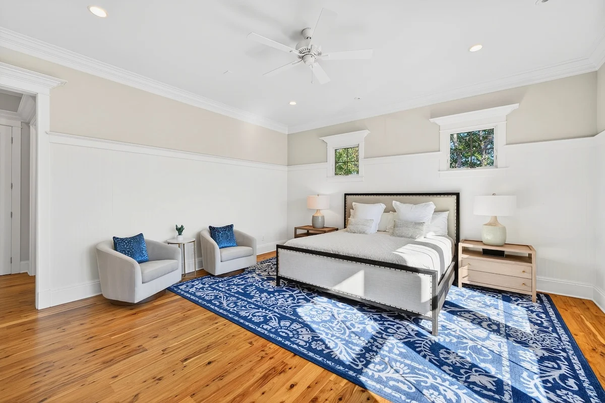 Sun Kissed by the Sea - 3007 Cameron Blvd. #19