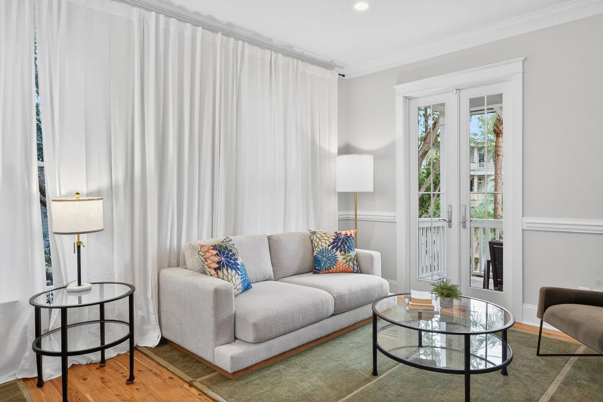 Sun Kissed by the Sea - 3007 Cameron Blvd. #66