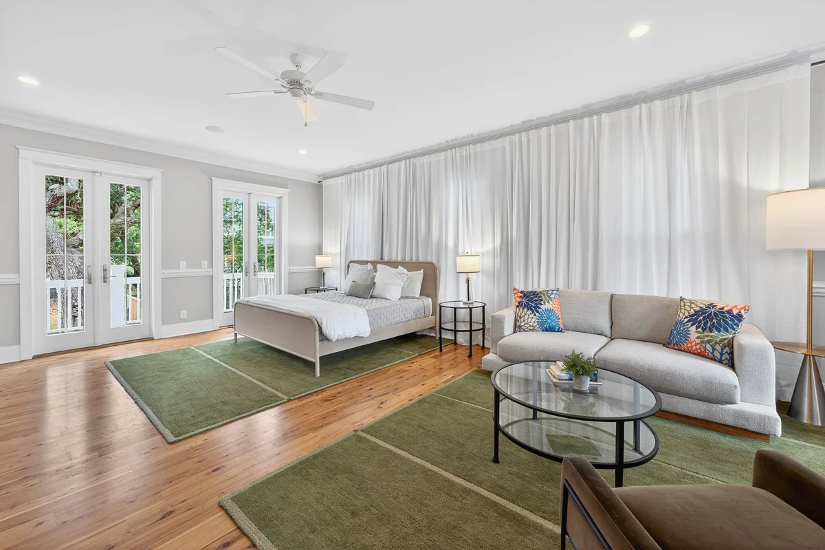 Sun Kissed by the Sea - 3007 Cameron Blvd. #29