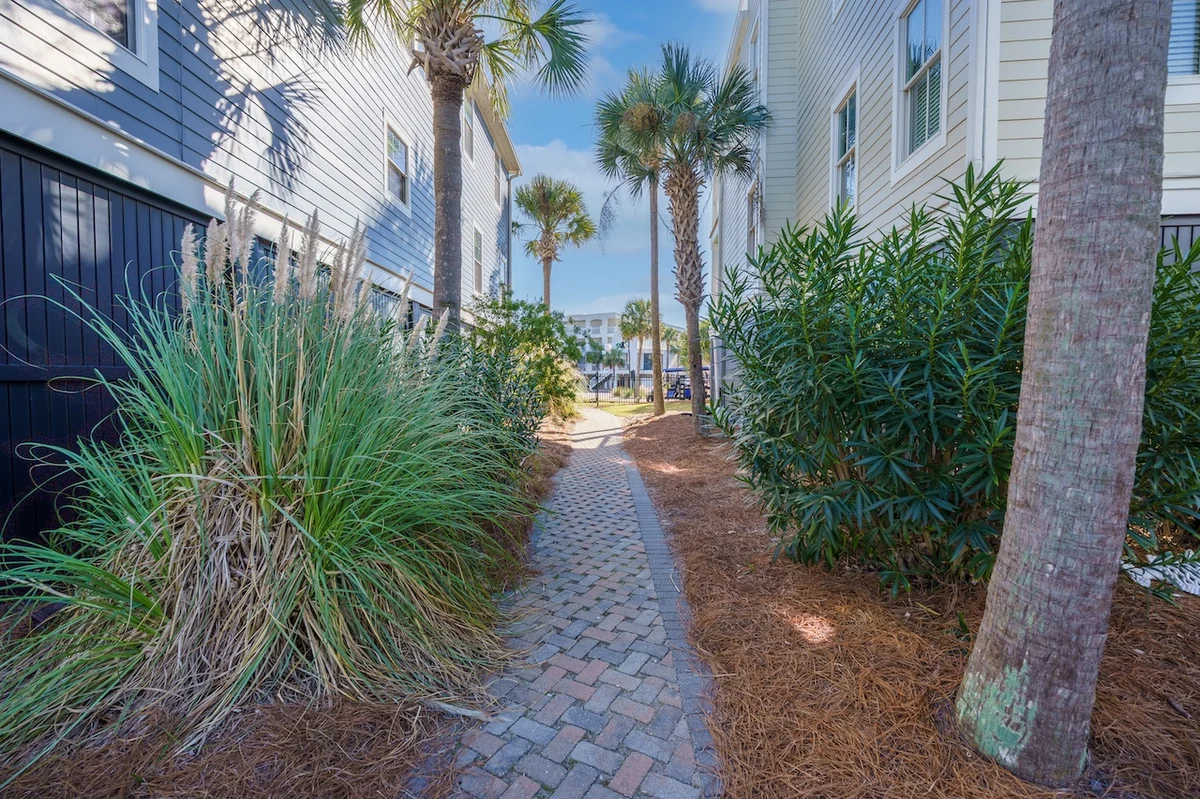 Front Beach Fun - 9 JC Long Blvd #71