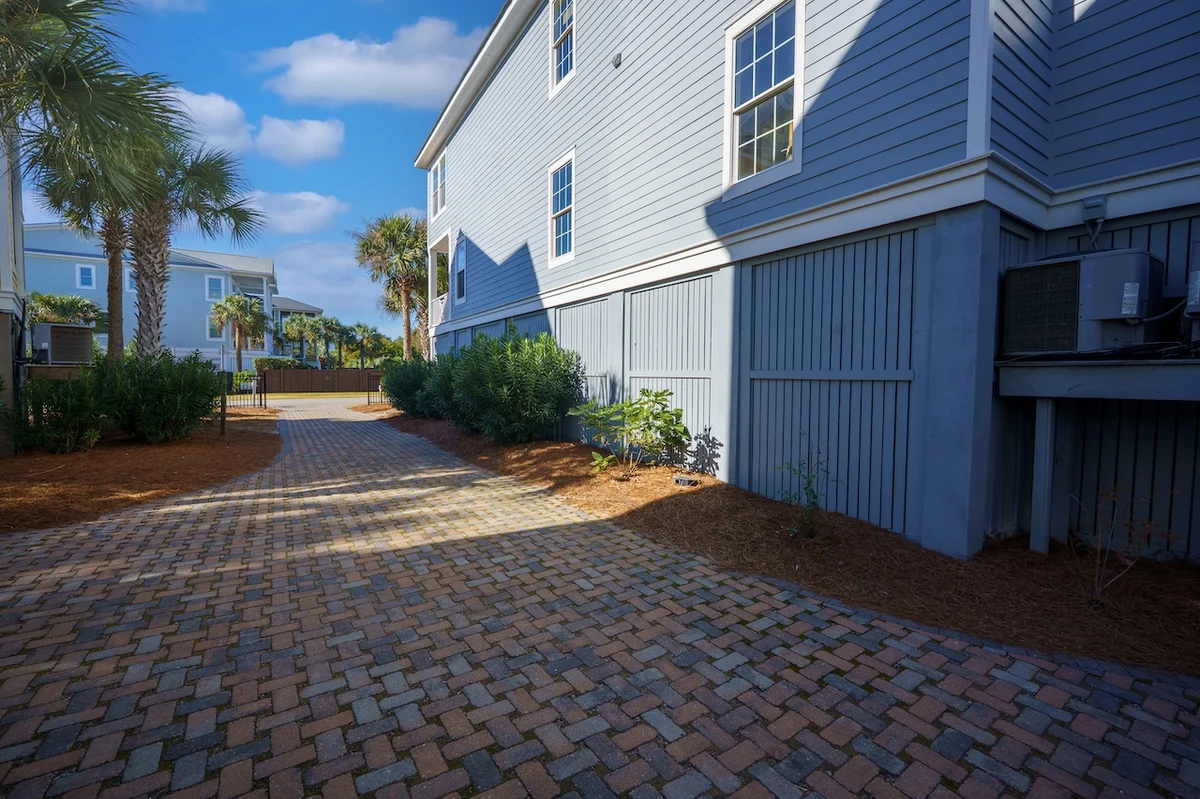 Front Beach Fun - 9 JC Long Blvd #26