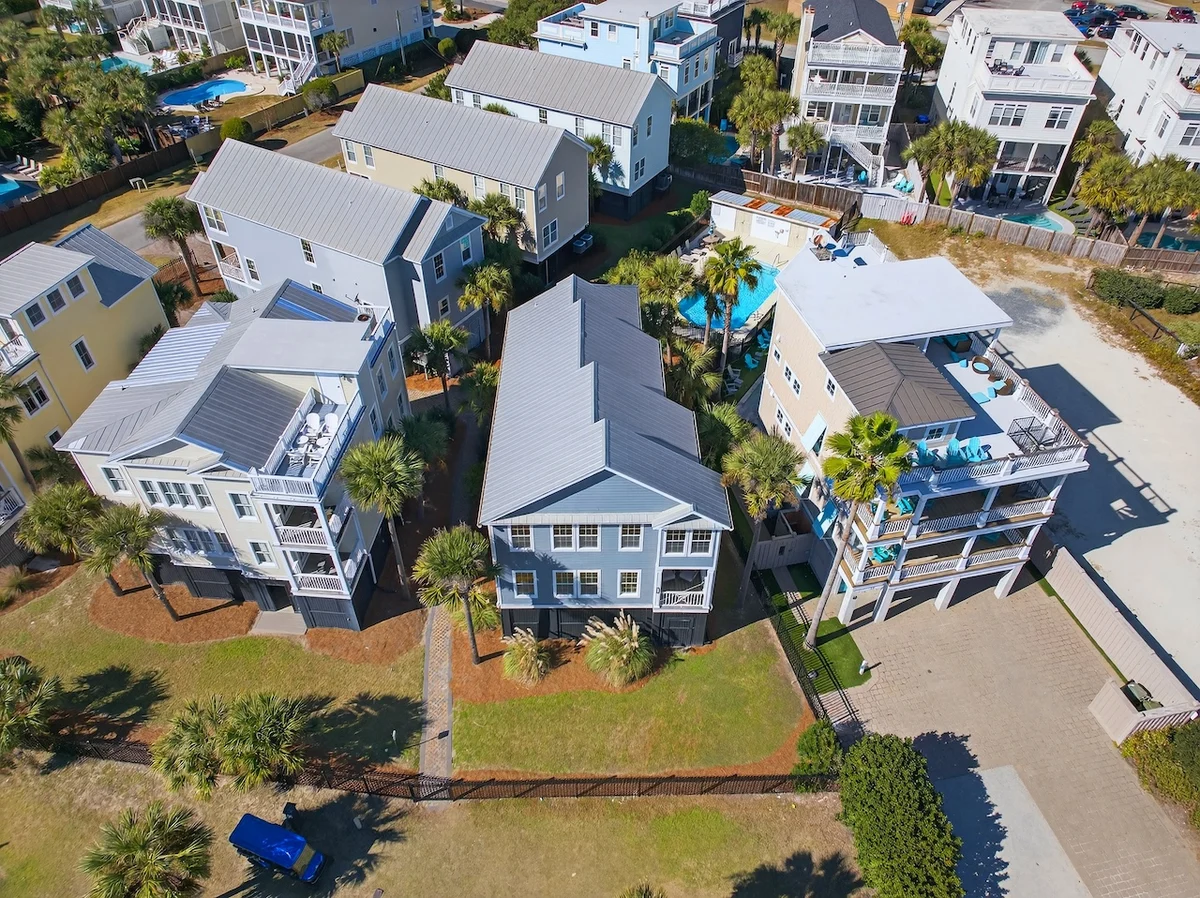 Front Beach Fun - 9 JC Long Blvd #73