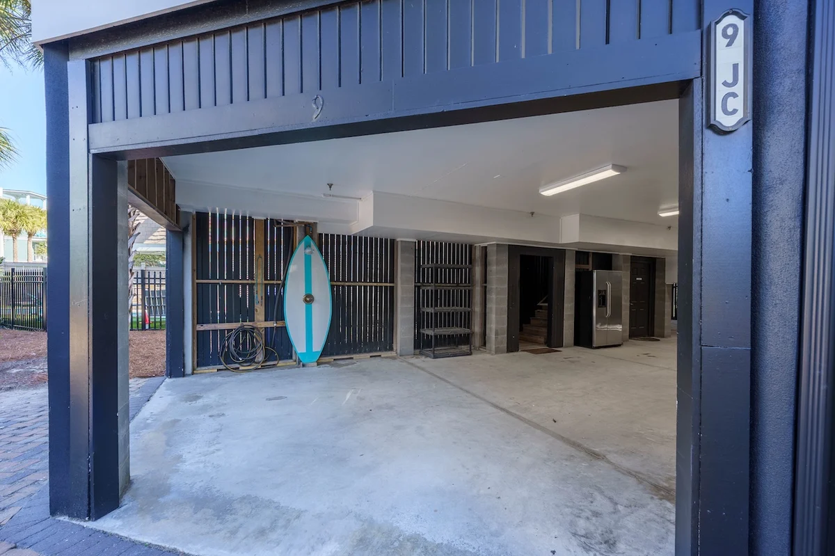 Front Beach Fun - 9 JC Long Blvd #80