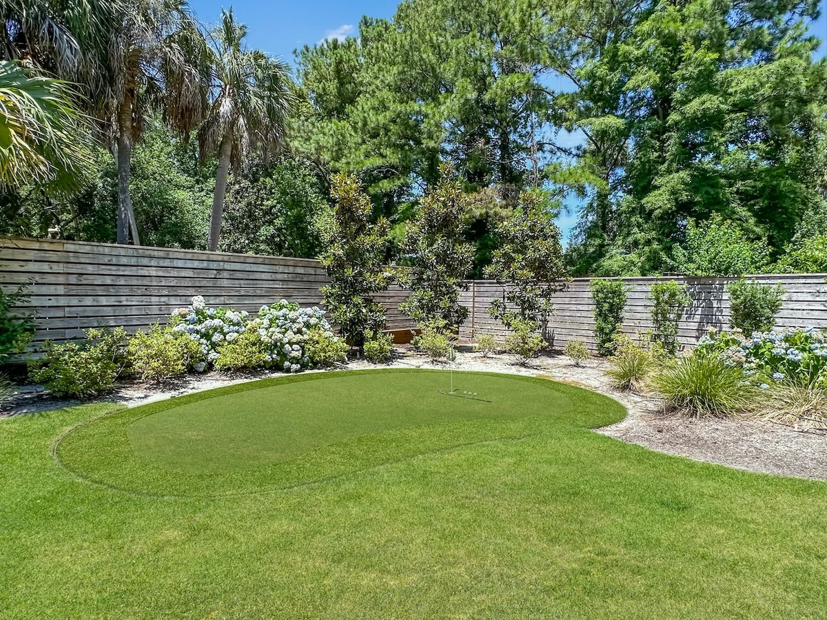 Tucked In - 18 26th Avenue #64