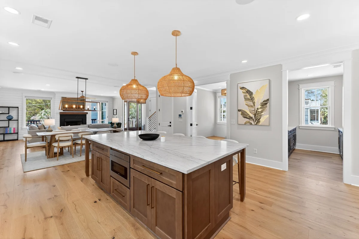 On Beach Time - 6 30th Ave #39
