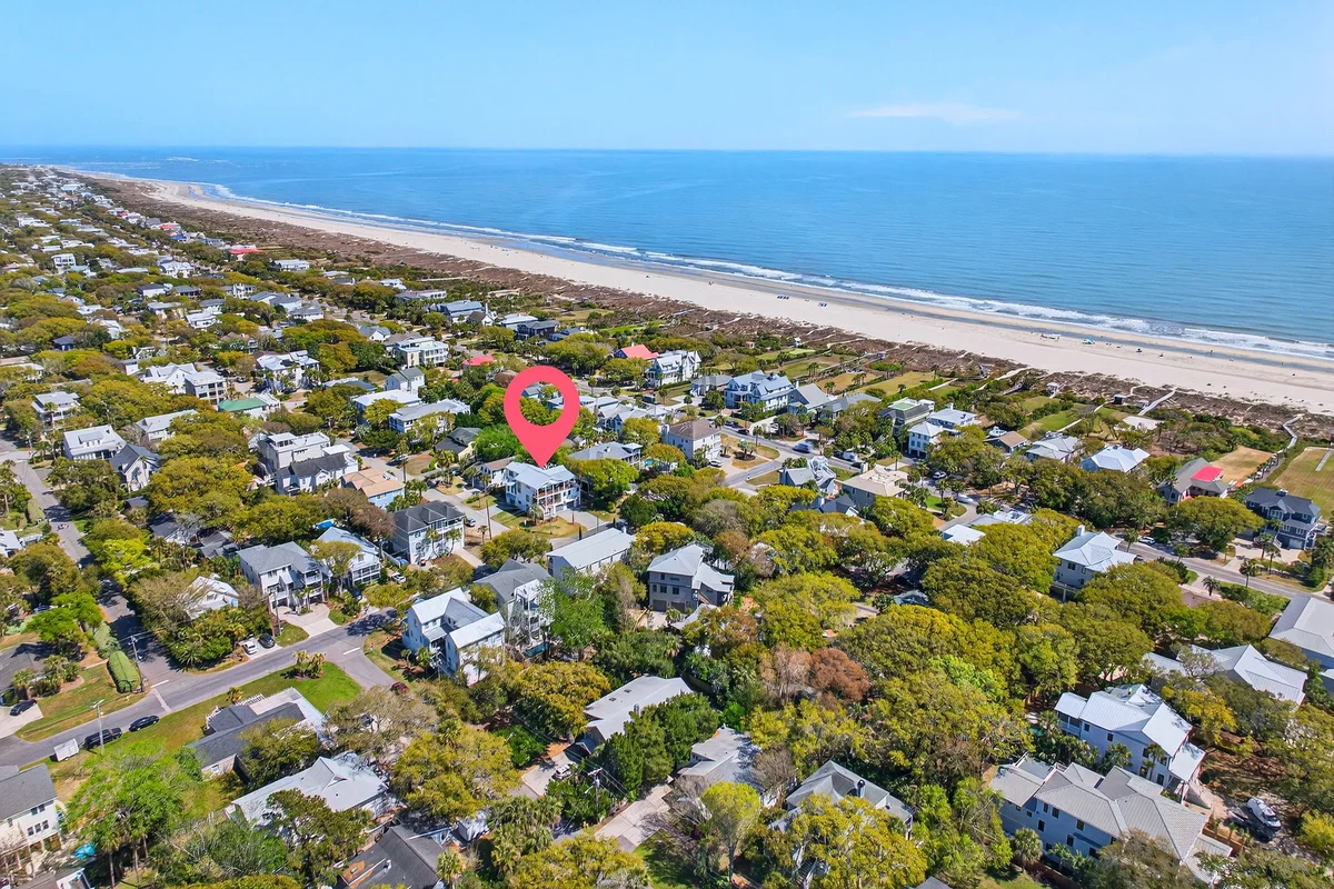 On Beach Time - 6 30th Ave #38