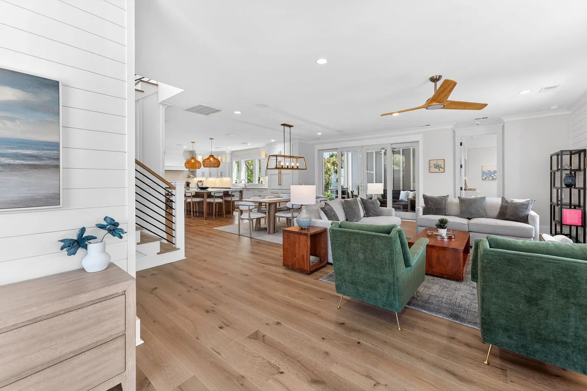 On Beach Time - 6 30th Ave #45
