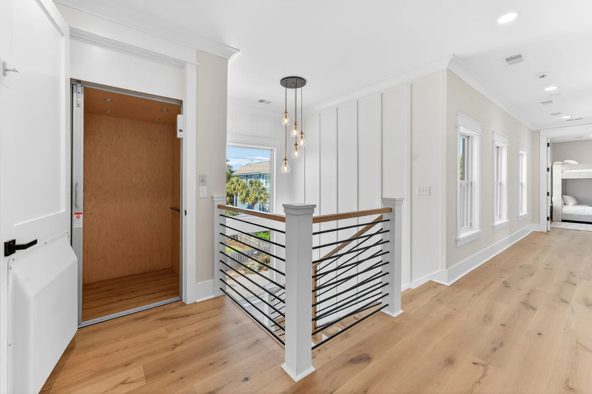 On Beach Time - 6 30th Ave #73