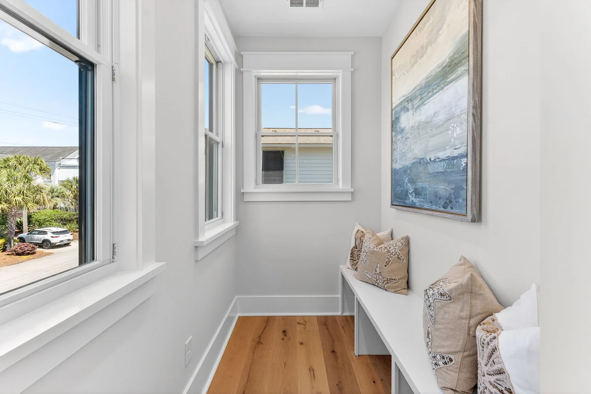 On Beach Time - 6 30th Ave #59