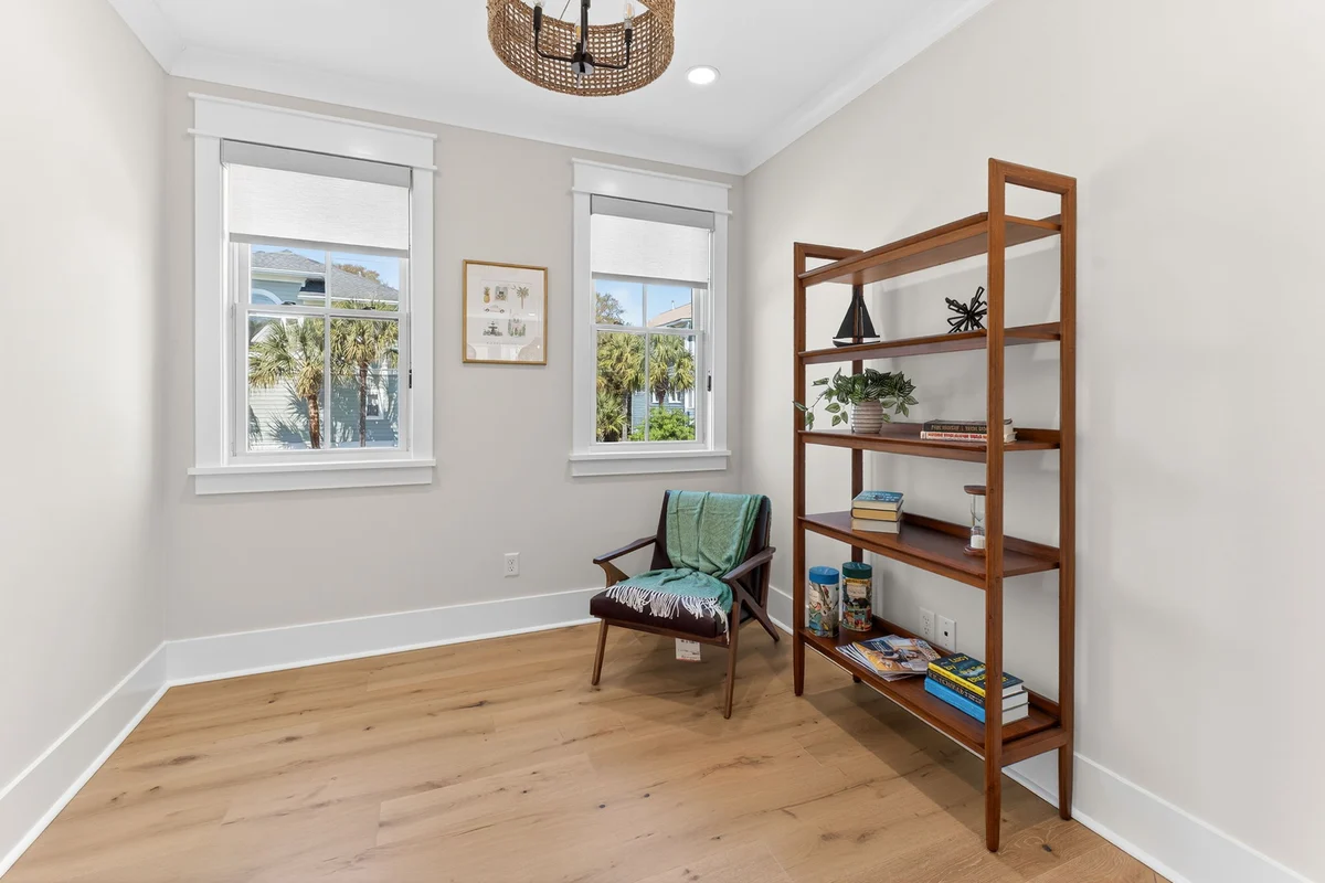 On Beach Time - 6 30th Ave #71