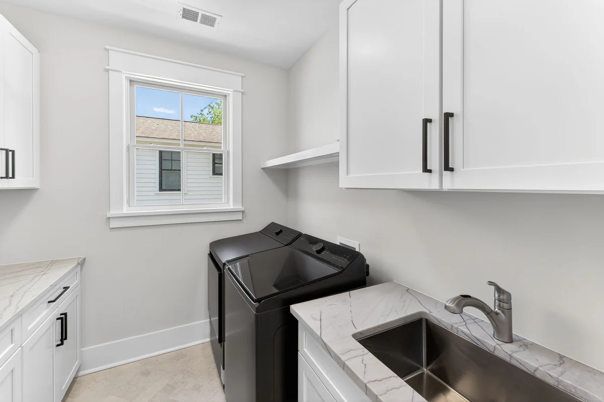 On Beach Time - 6 30th Ave #93