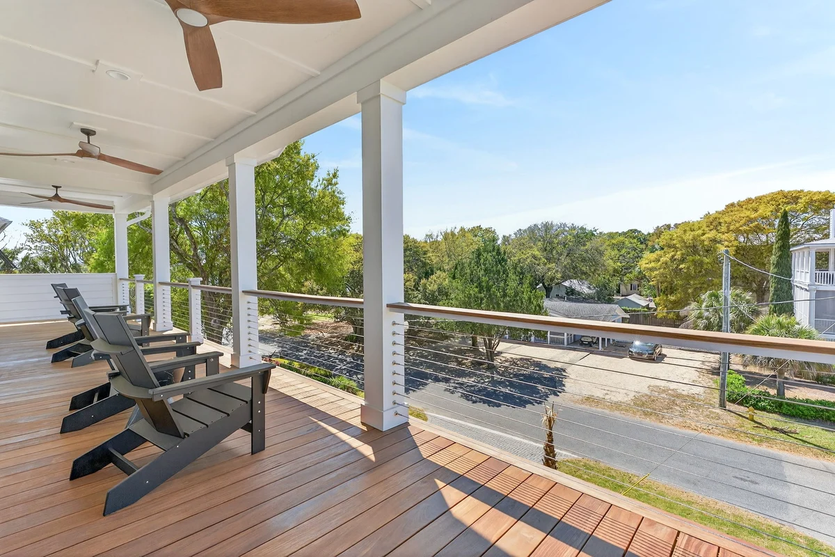 On Beach Time - 6 30th Ave #62
