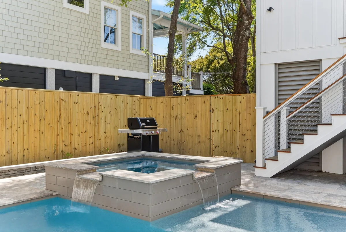 On Beach Time - 6 30th Ave #65
