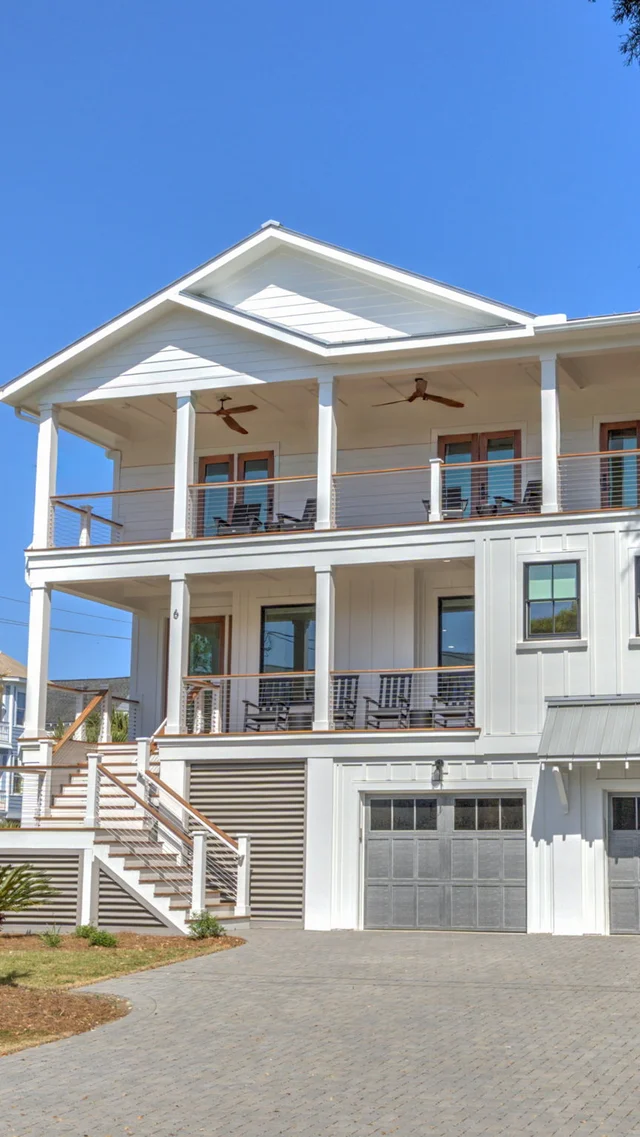 On Beach Time - 6 30th Ave #81