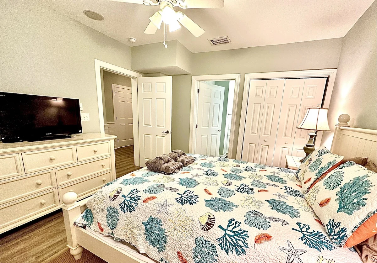 Dunescape Condos 301 - Beach Jammin' - 1006 Ocean Blvd Unit 301 #14