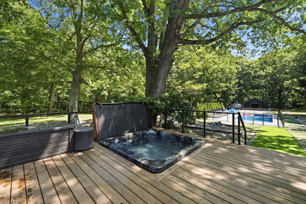 Hideaway - Pickleball Court, Private Pool, Hot Tub, Sleeps 25!