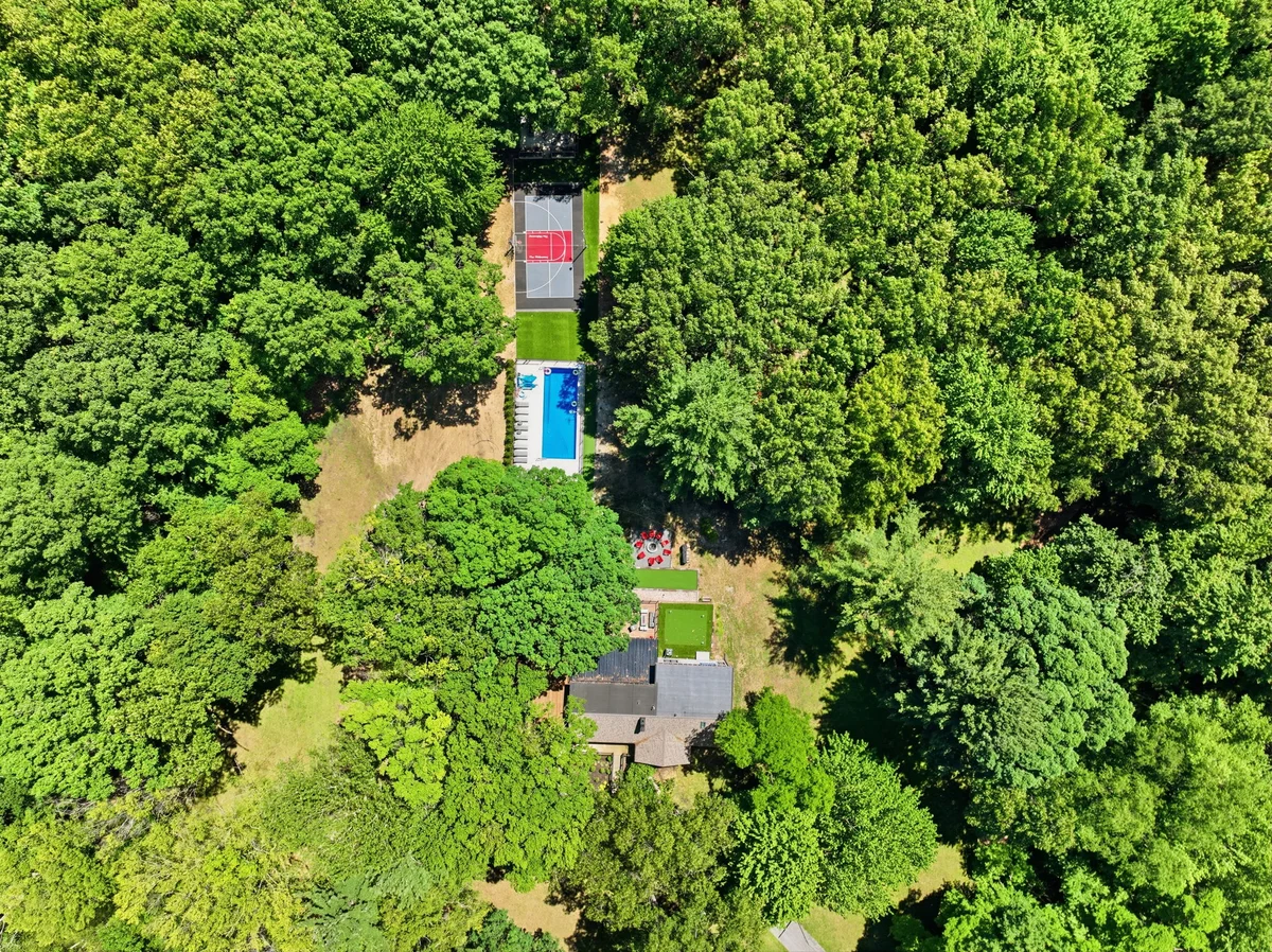 Hideaway - Pickleball Court, Private Pool, Hot Tub, Sleeps 25! #106