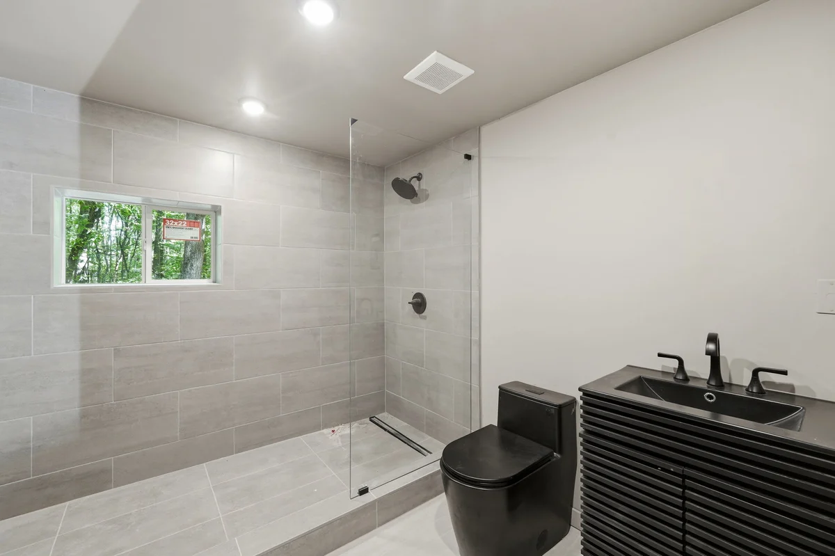 Hideaway - Pickleball Court, Private Pool, Hot Tub, Sleeps 25! #145