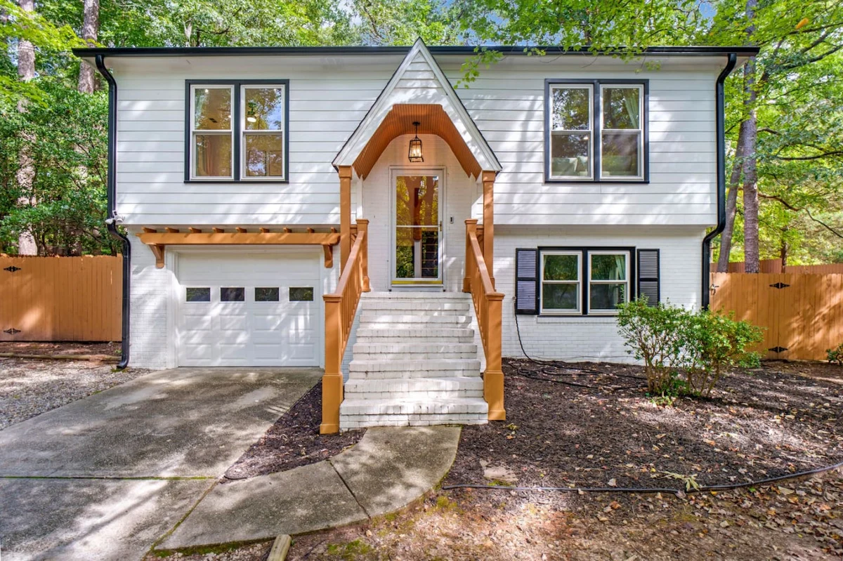 Home in Raleigh property photo 5