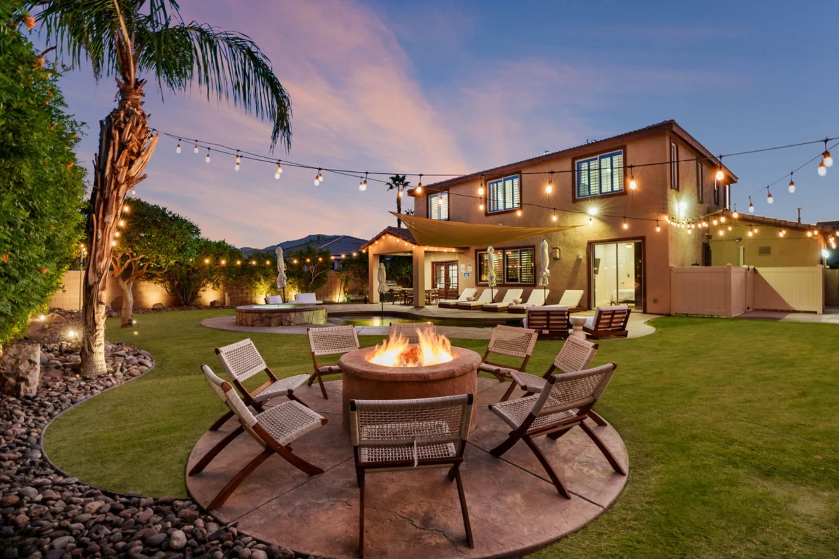 Home in Indio property photo 2