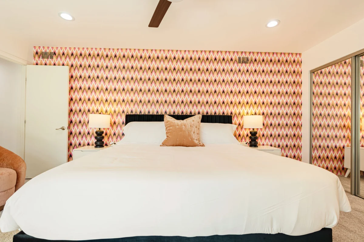 Bedroom 1 image 1