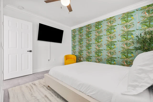 Bedroom 2 image 1