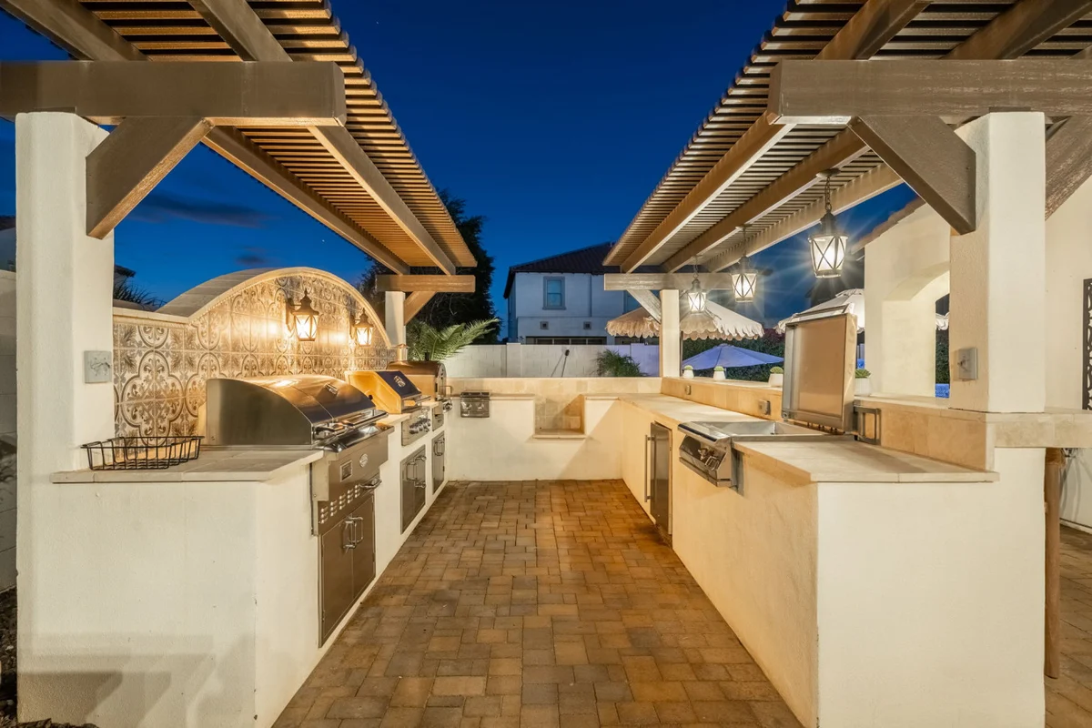 Home in Chandler property photo 2