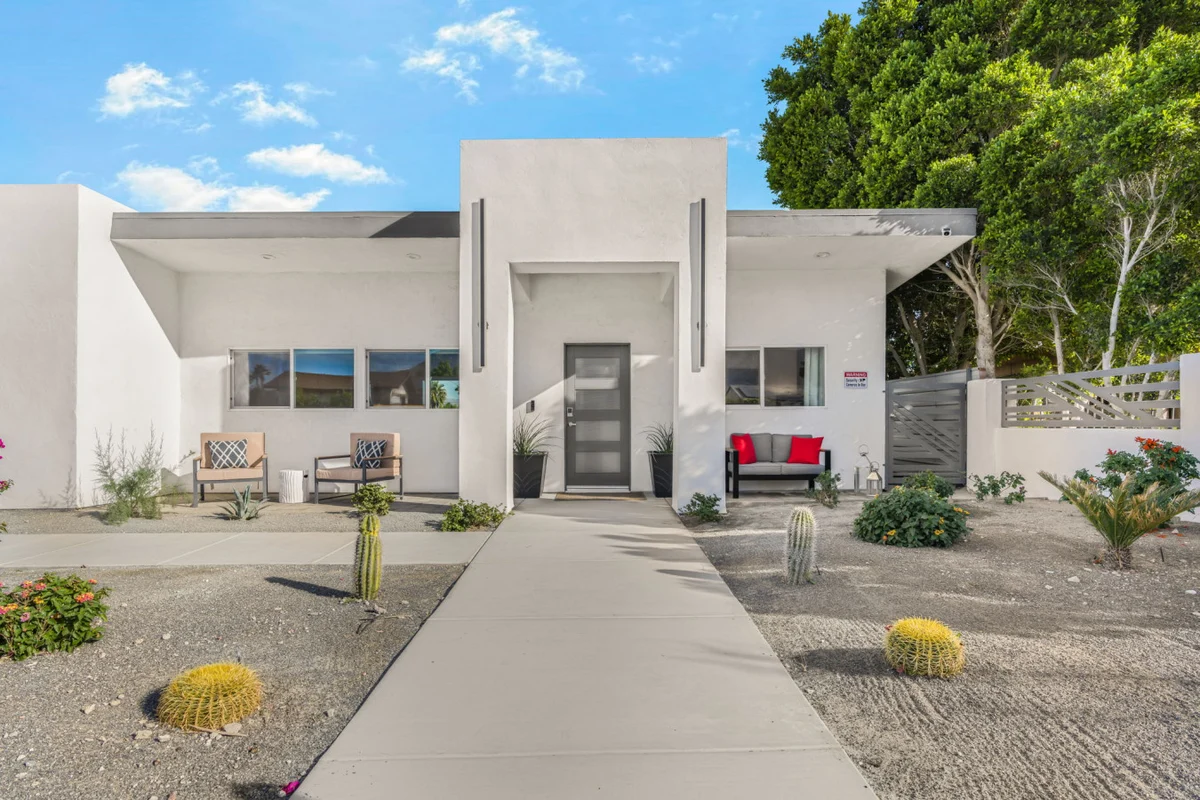 Home in Palm Springs property photo 5
