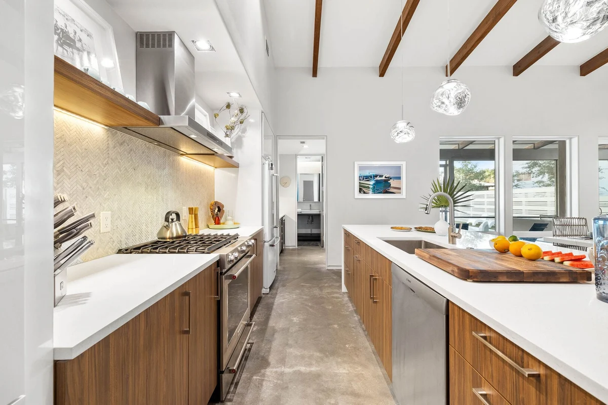 Seagrove Surf Shack #121