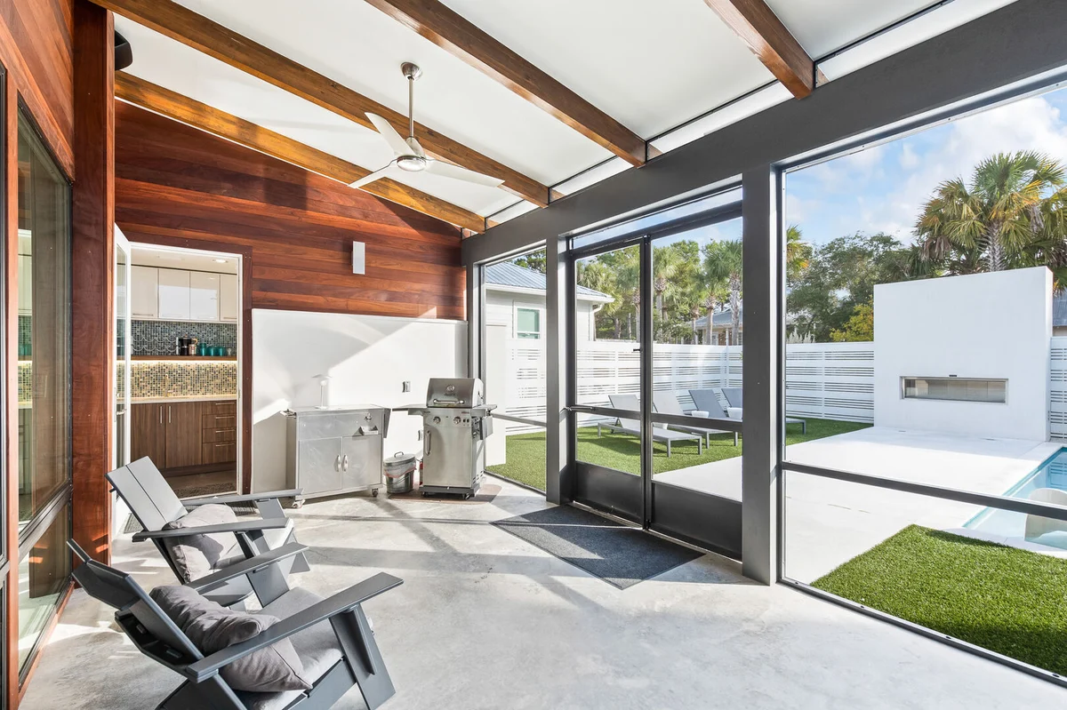 Seagrove Surf Shack #126