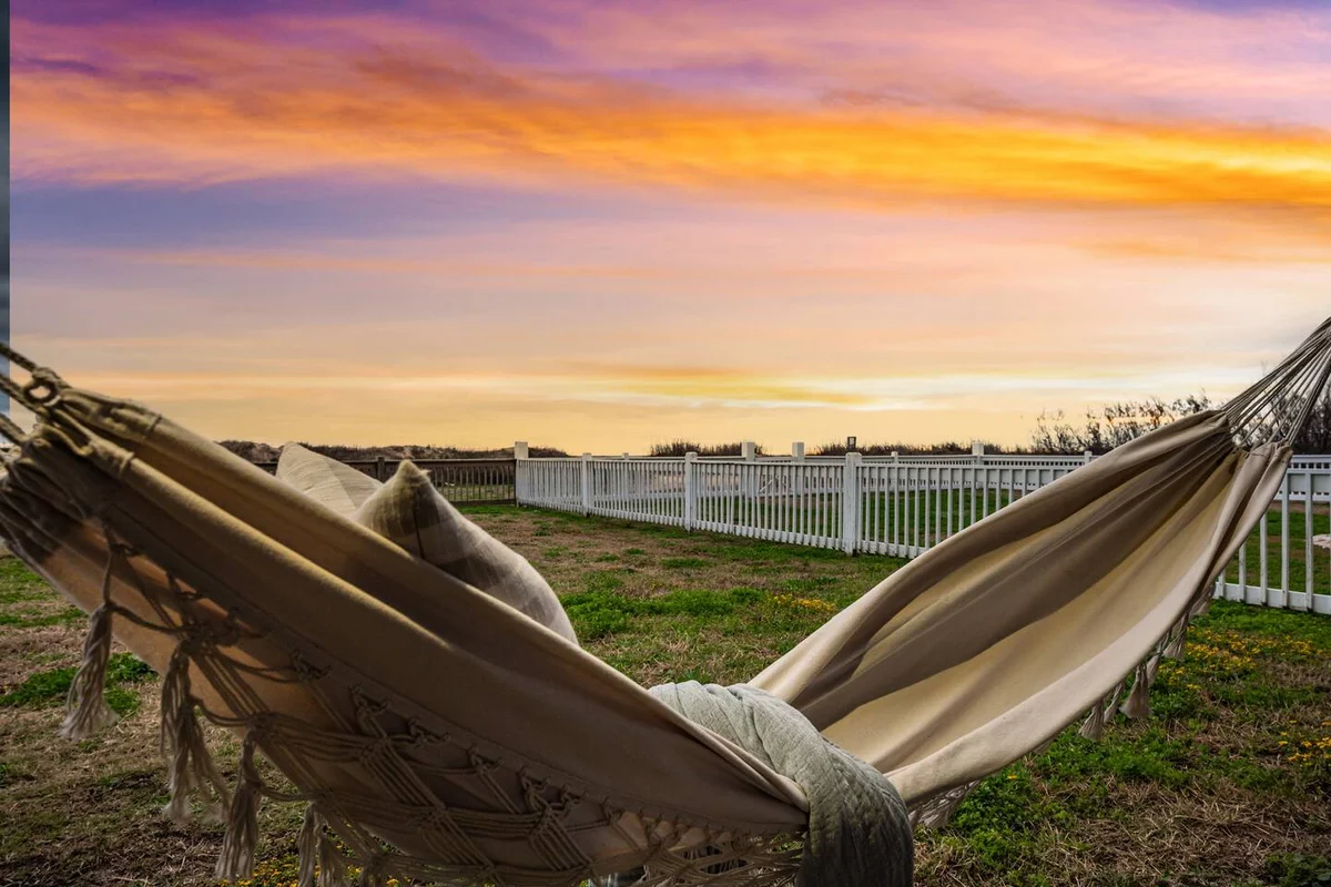 Home in Bolivar Peninsula property photo 5