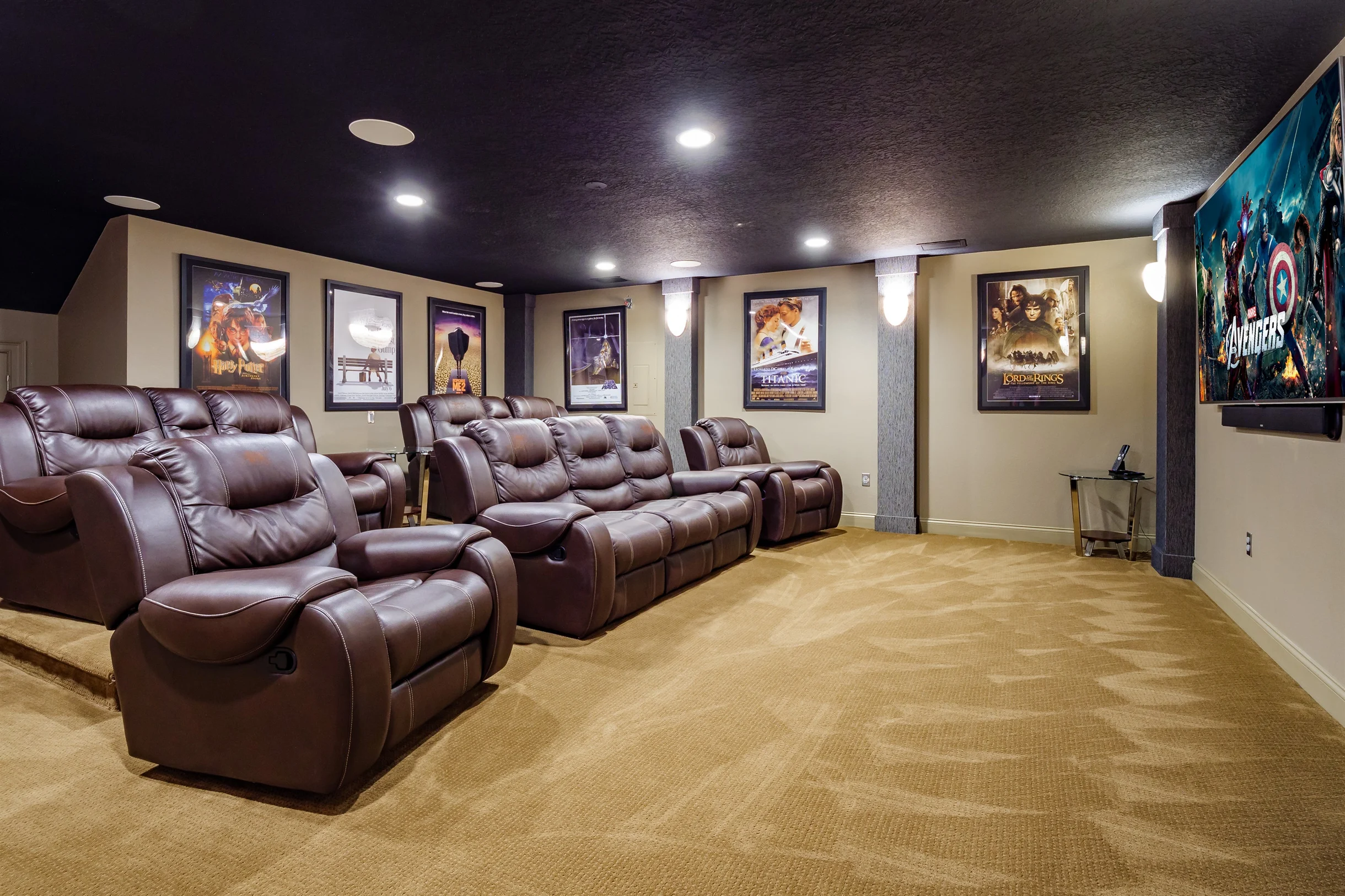 Home in Kissimmee property photo 2
