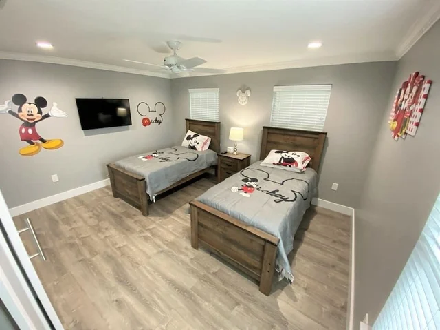 Bedroom 2 image 1