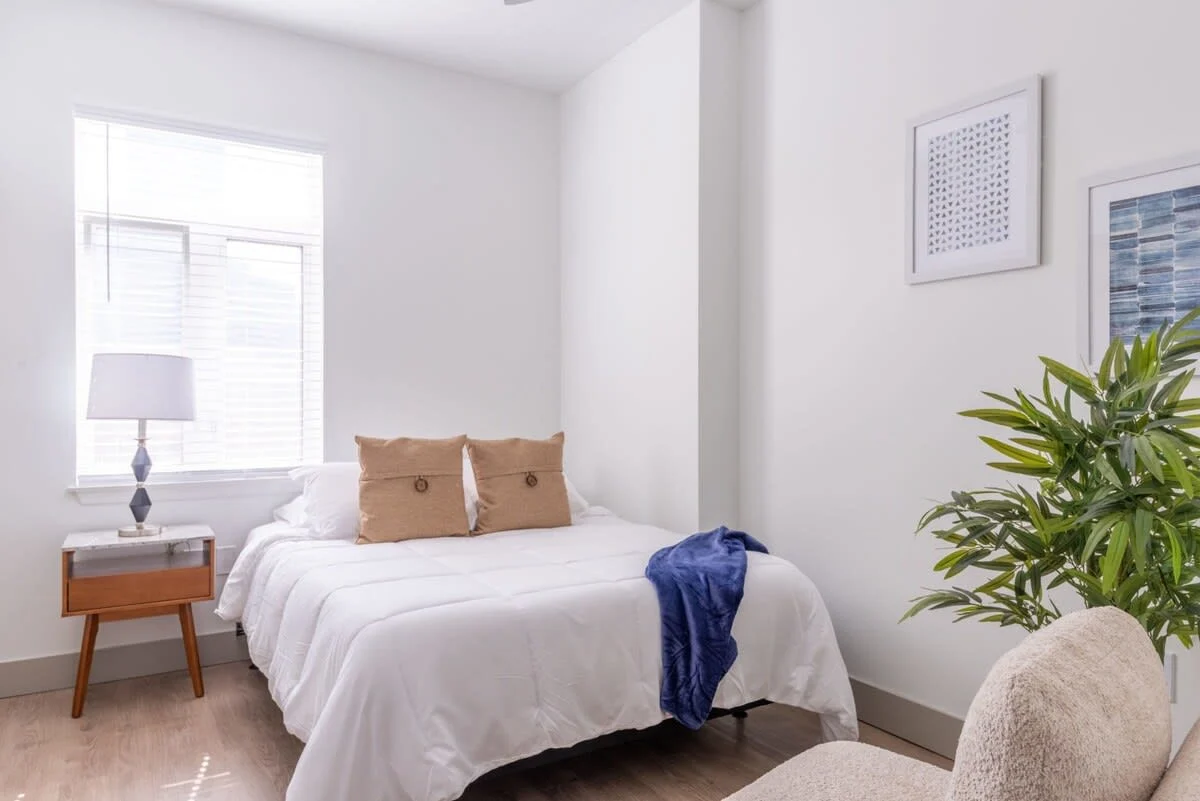 Apartment in Charlotte property photo 3