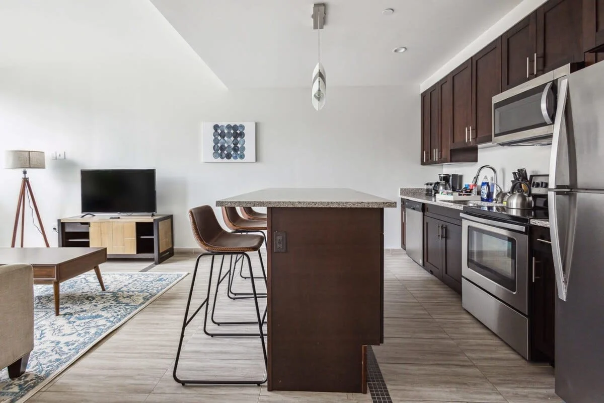 Apartment in Detroit property photo 3