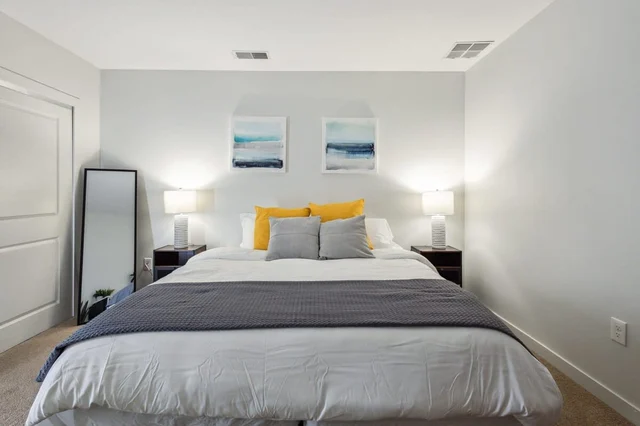 Bedroom image 1
