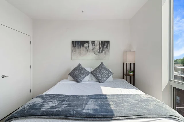 Bedroom image 1