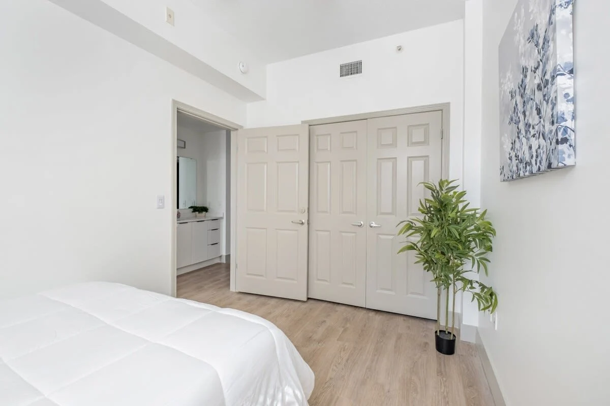 Bedroom image 1