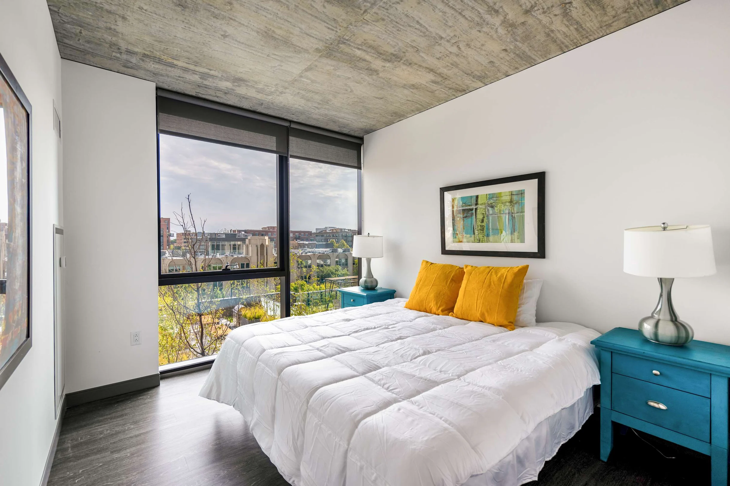 Apartment in Chicago property photo 3