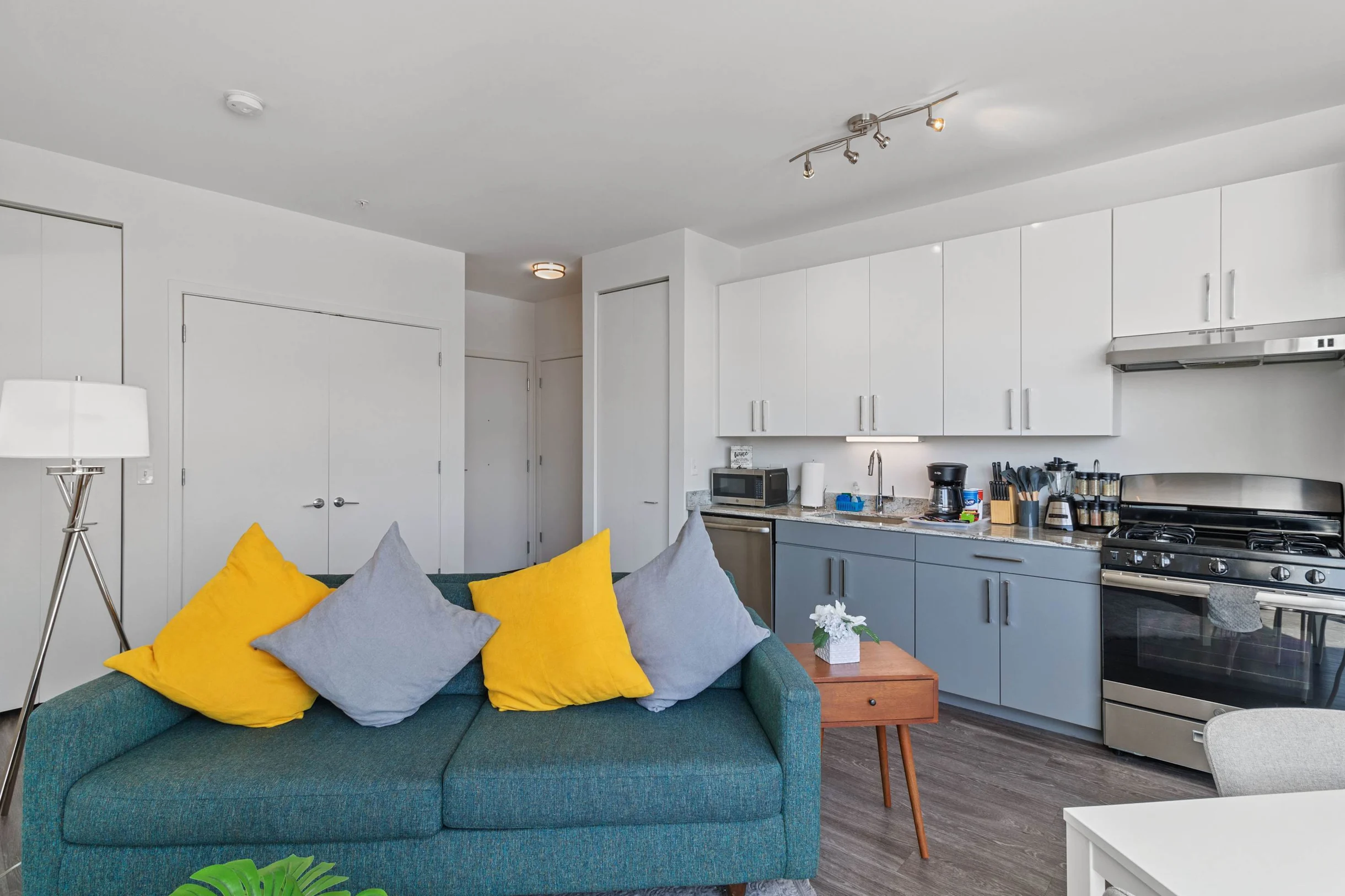 Apartment in Chicago property photo 1