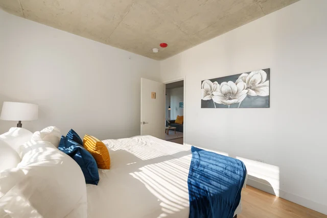 Bedroom image 1
