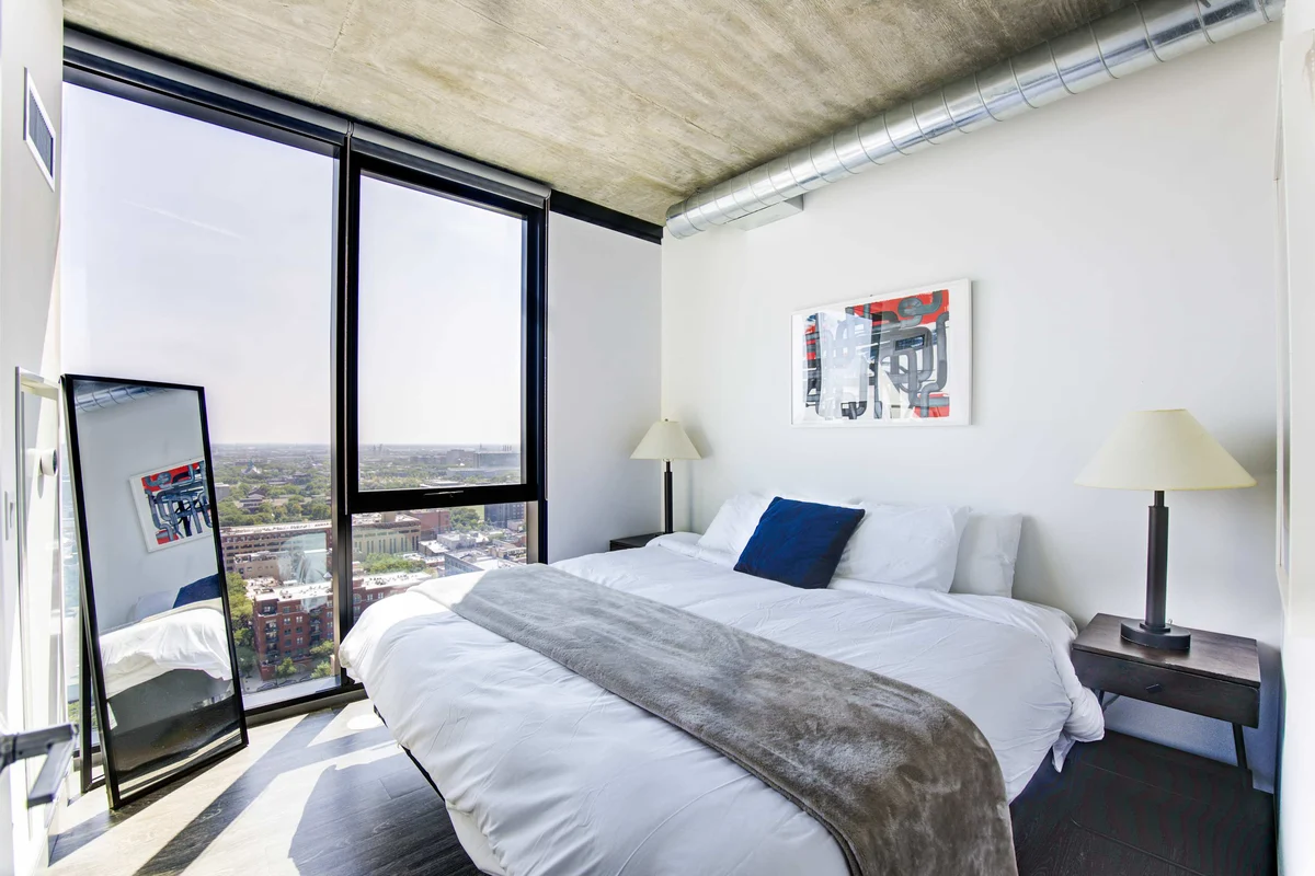 Apartment in Chicago property photo 4