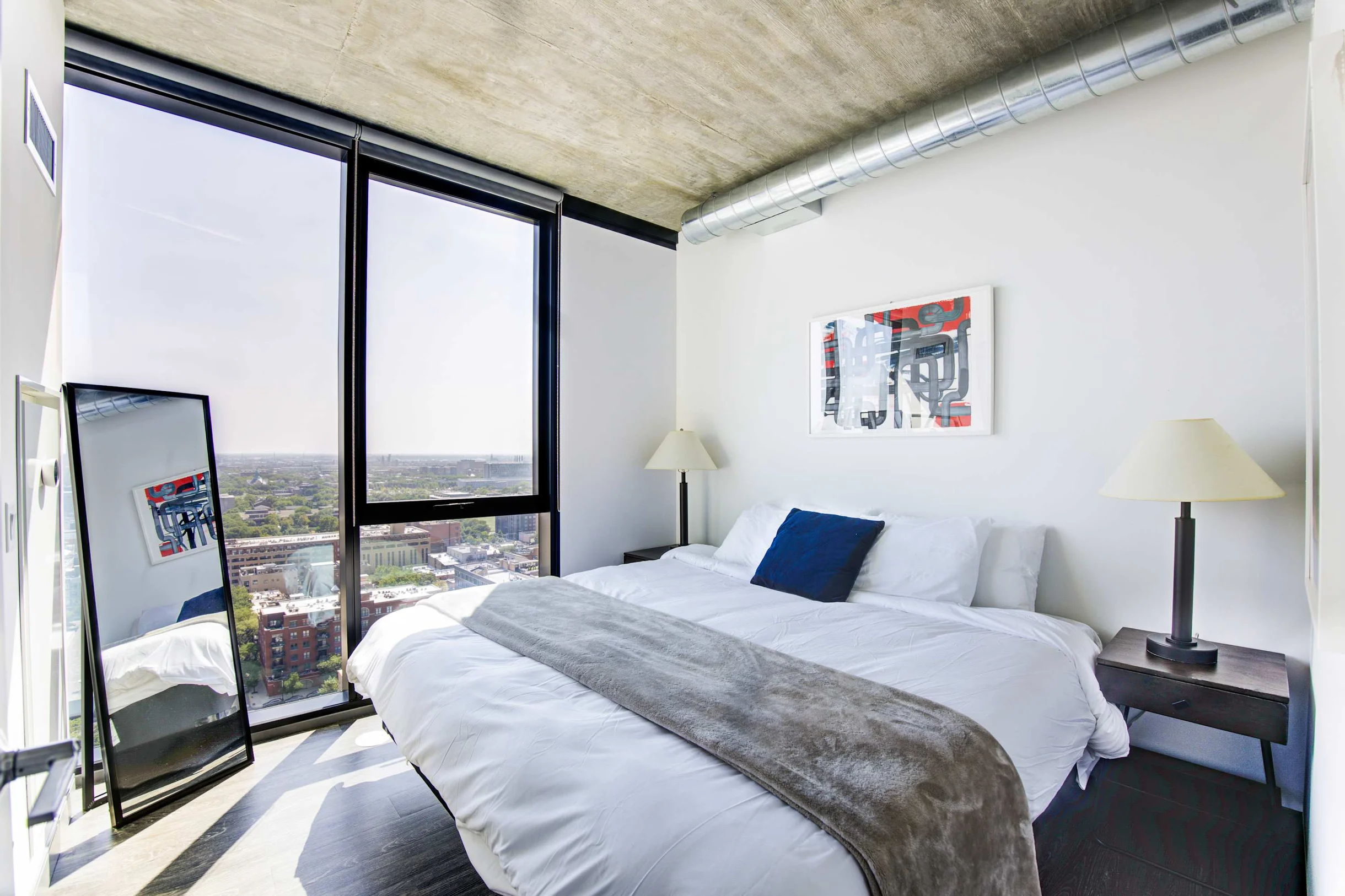 Apartment in Chicago property photo 4