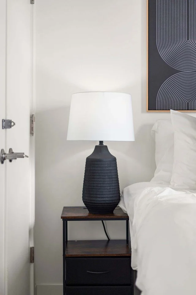 Bedroom image 1