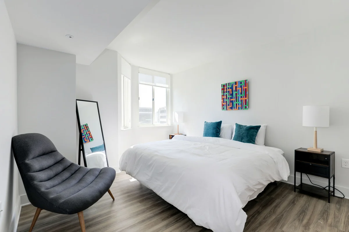 Bedroom image 1