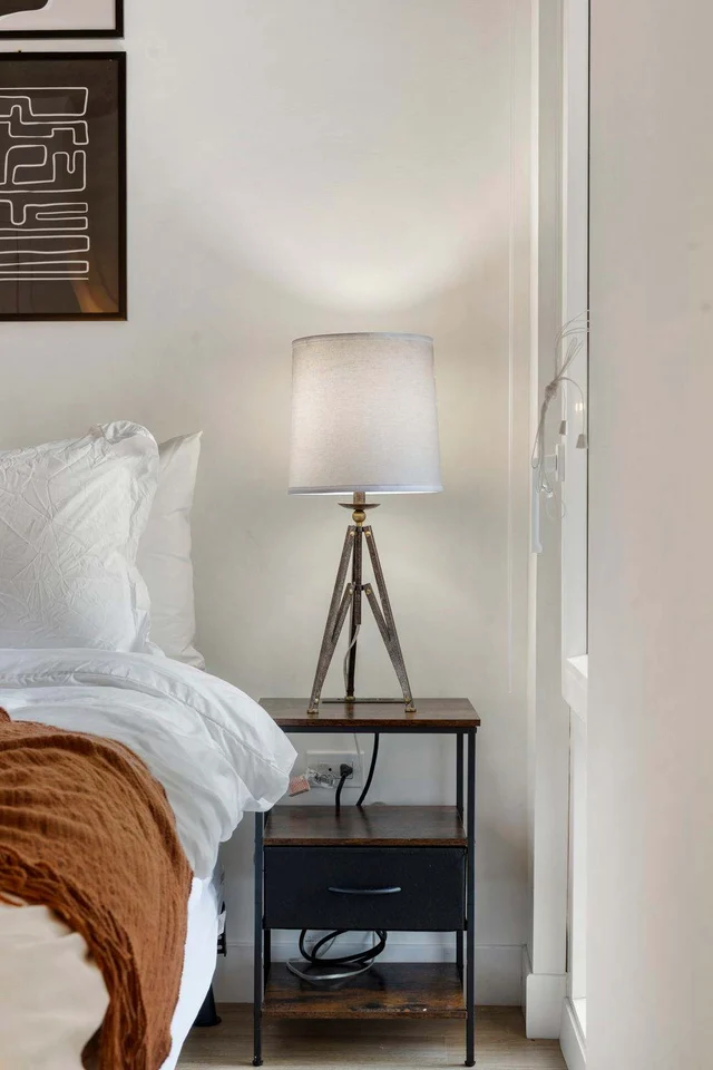 Bedroom image 1