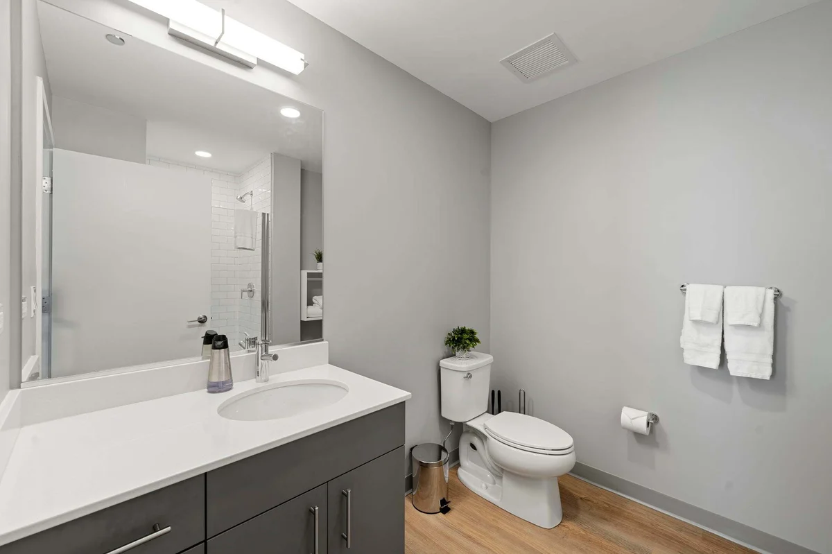 Property in Chicago property photo 18