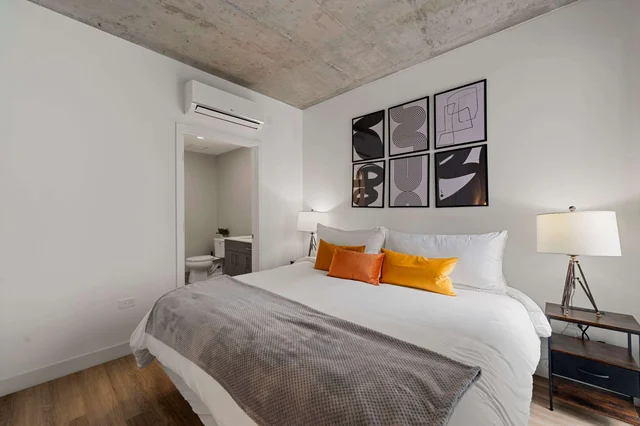 Bedroom image 1